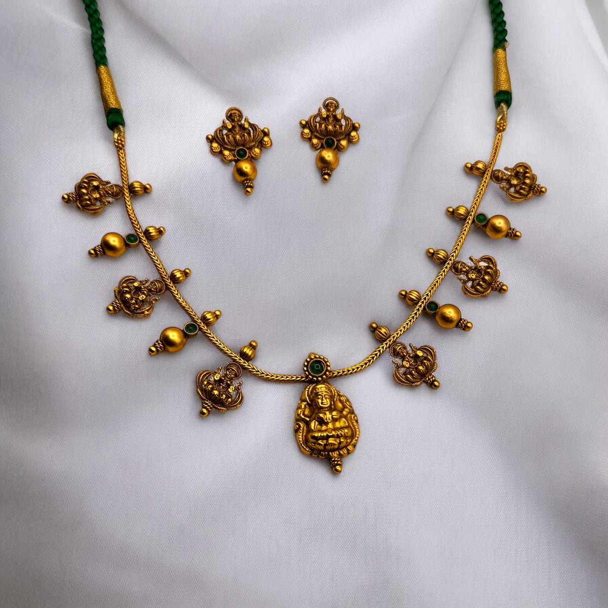 Emerald Laxmi Necklace