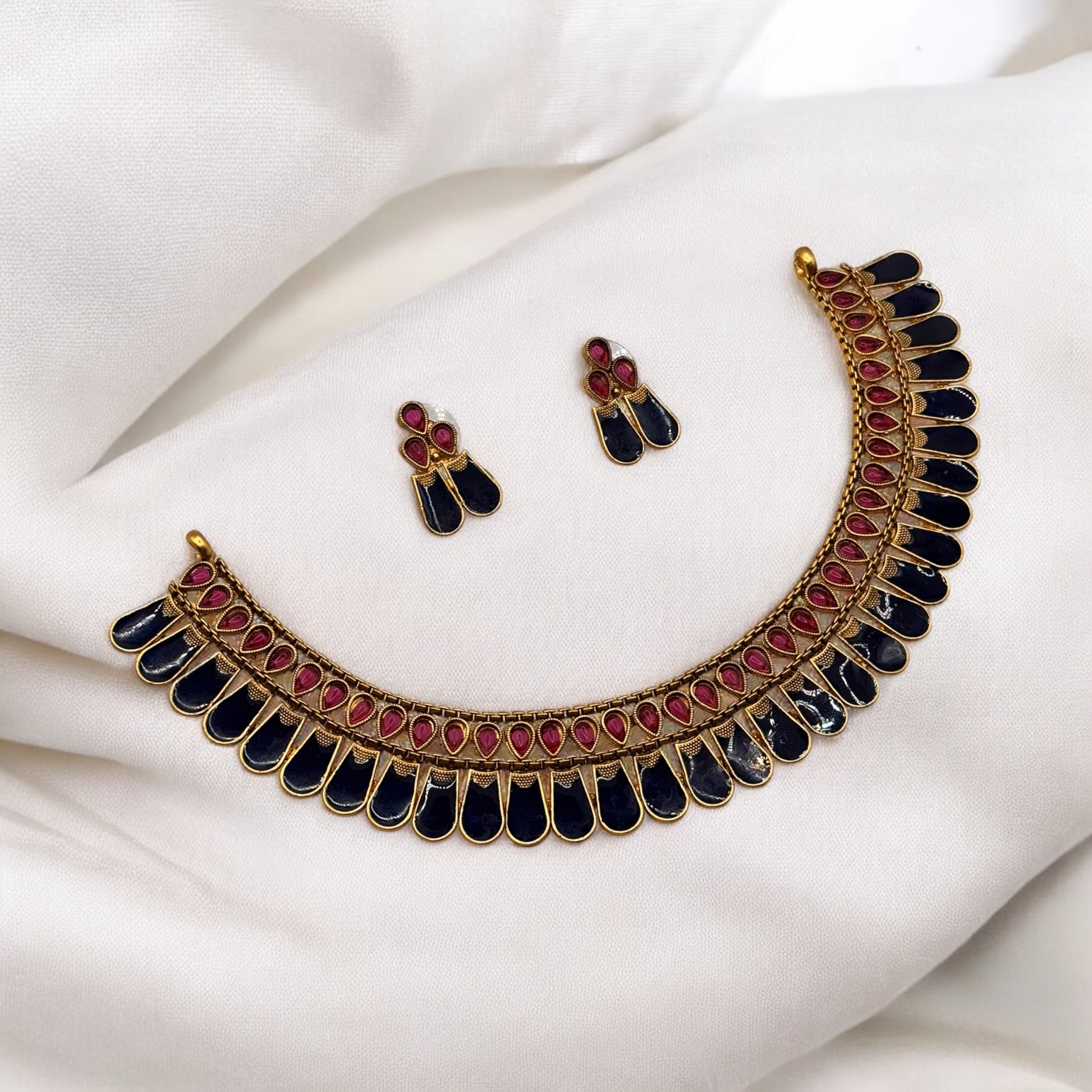 Royal Ruby Kundan Set