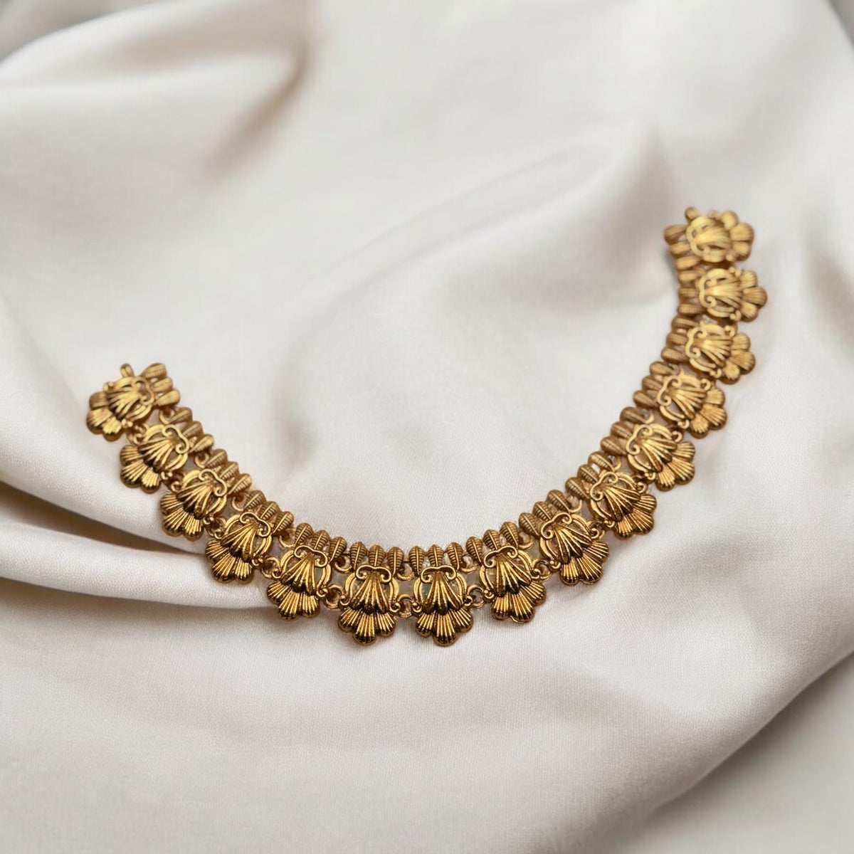 Regal Petals Necklace