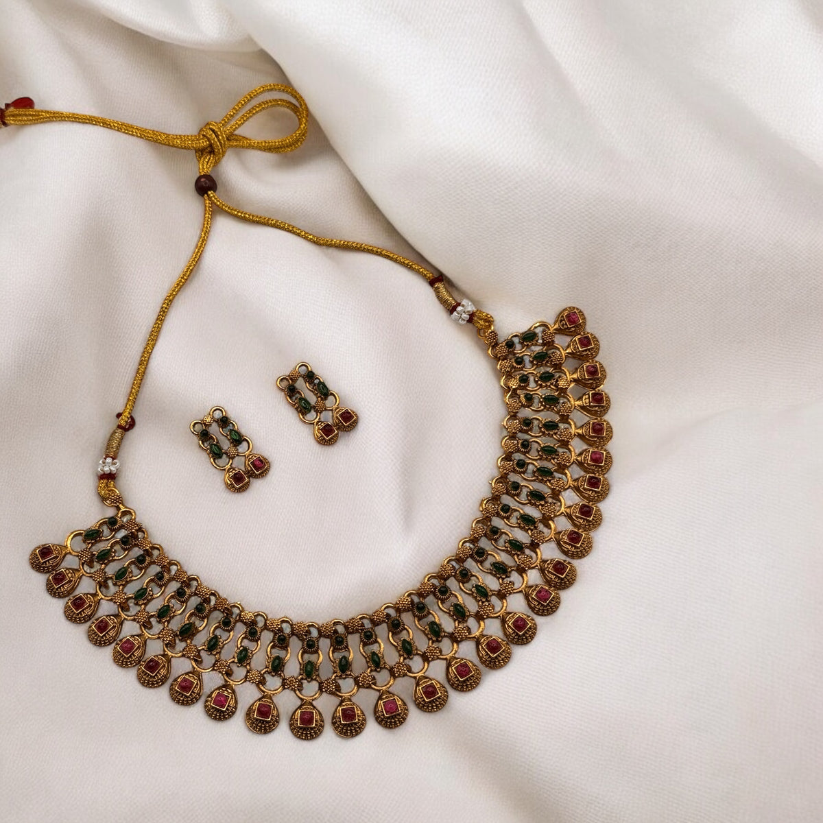 Noor -E- Zahra Necklace