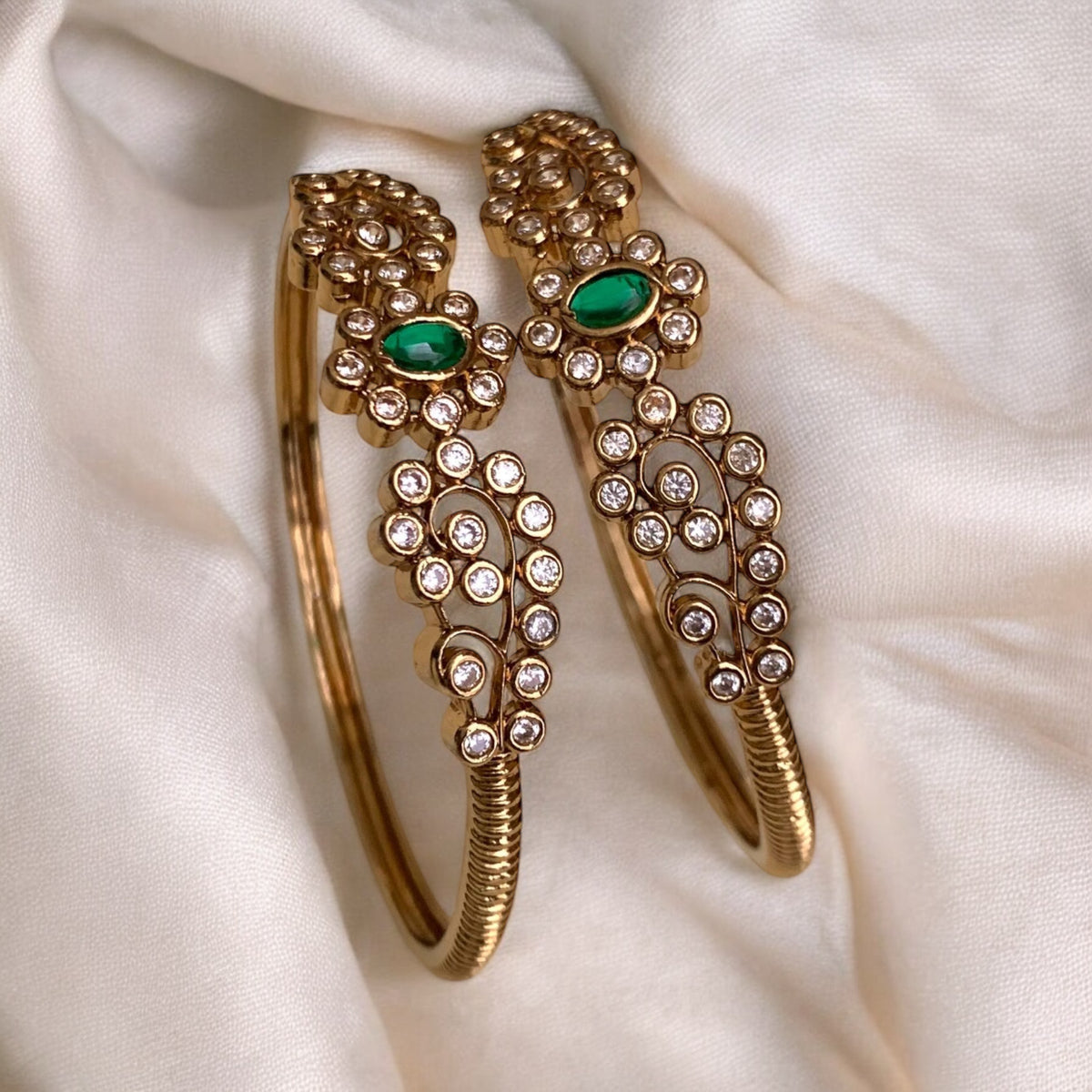 Emerald Stone Bangles