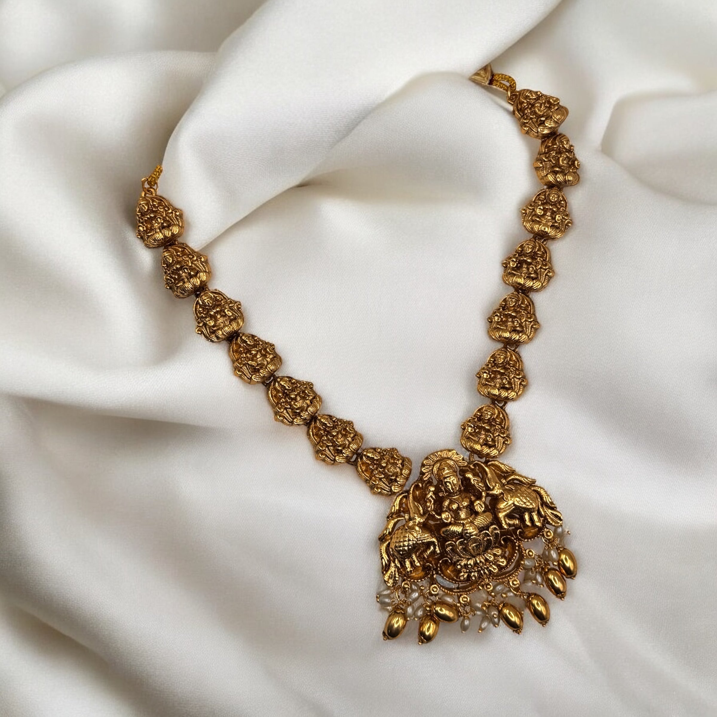 Golden Glow Necklace