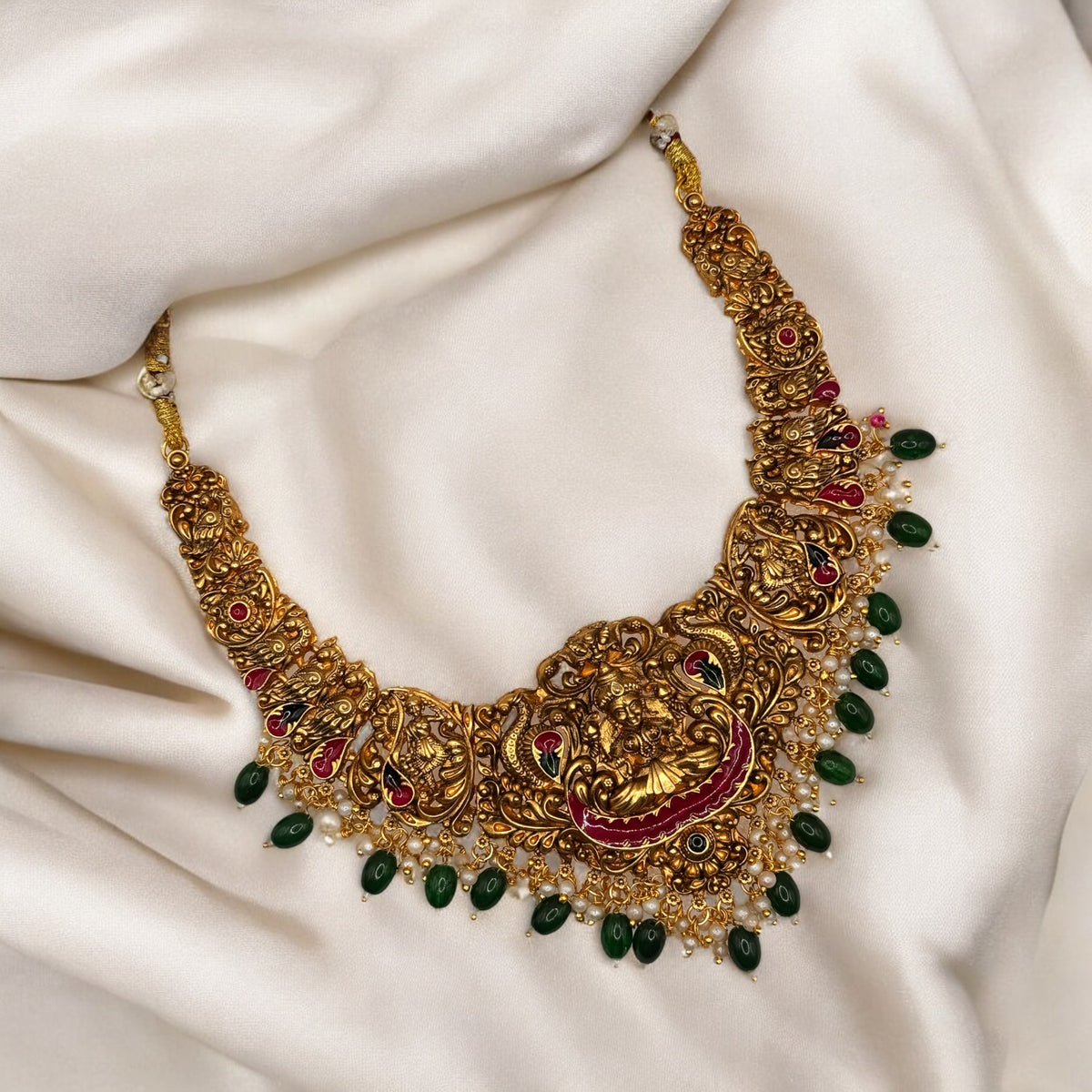 Varnika Necklace