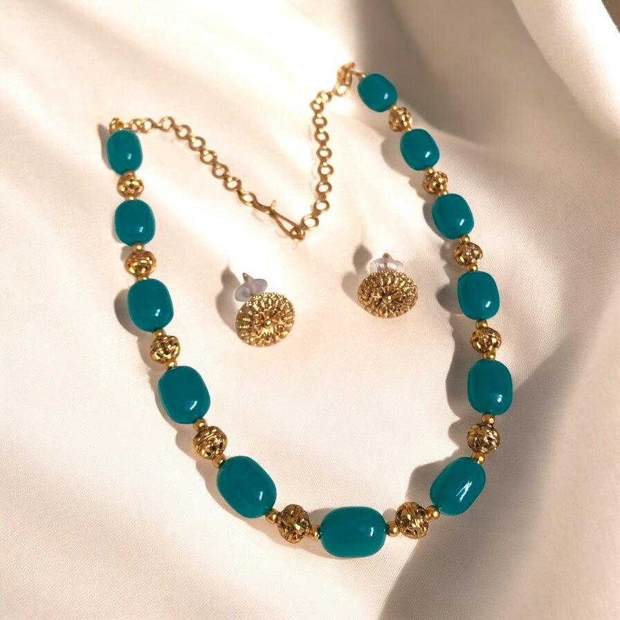 Beads Bloom Necklace