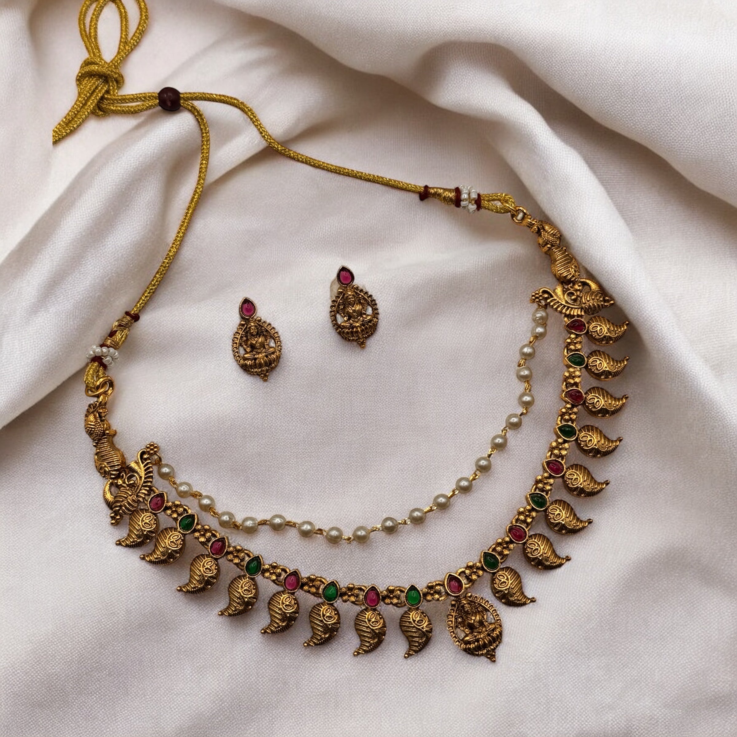 Pearl Kemp Necklace
