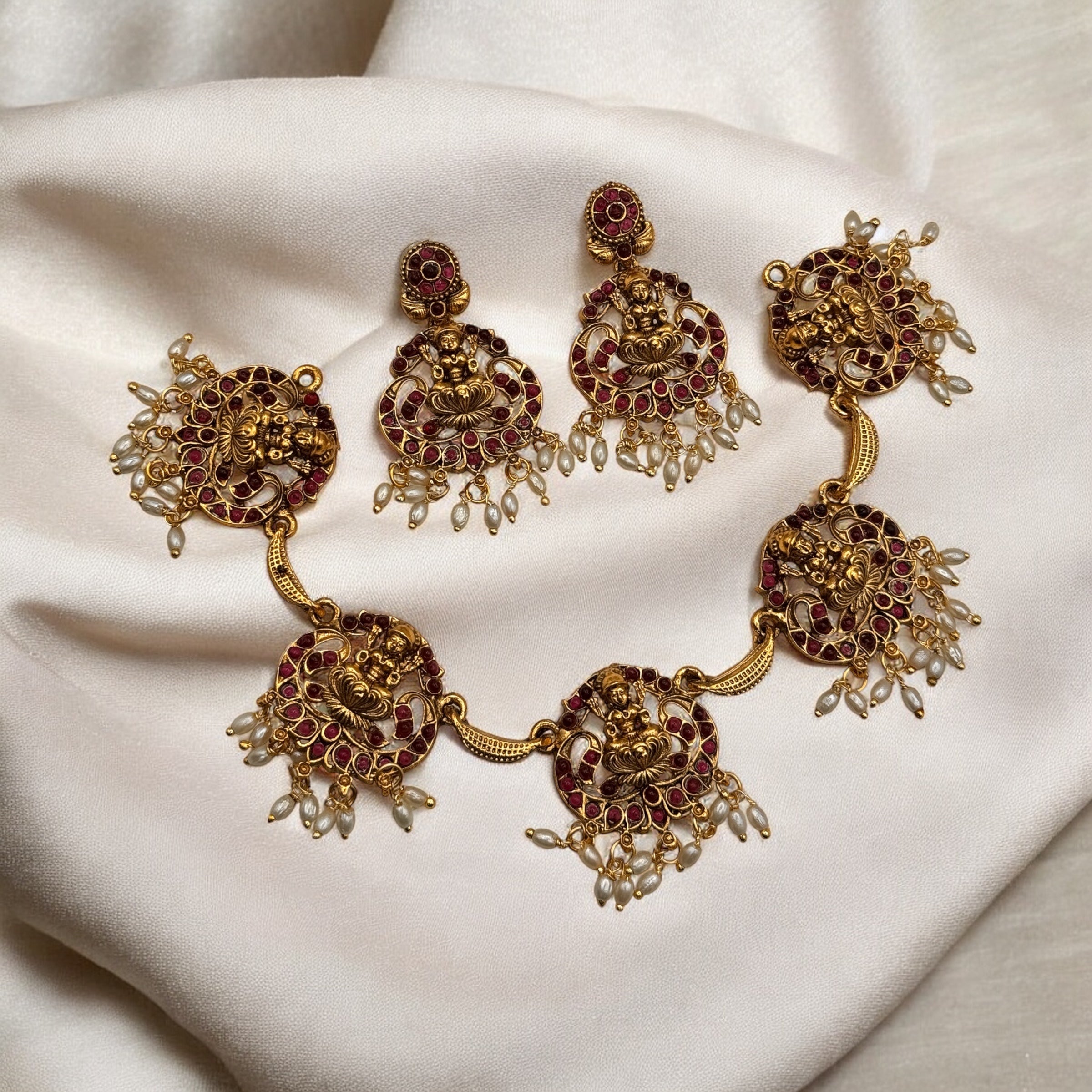 Lakshmi Chaand Necklace
