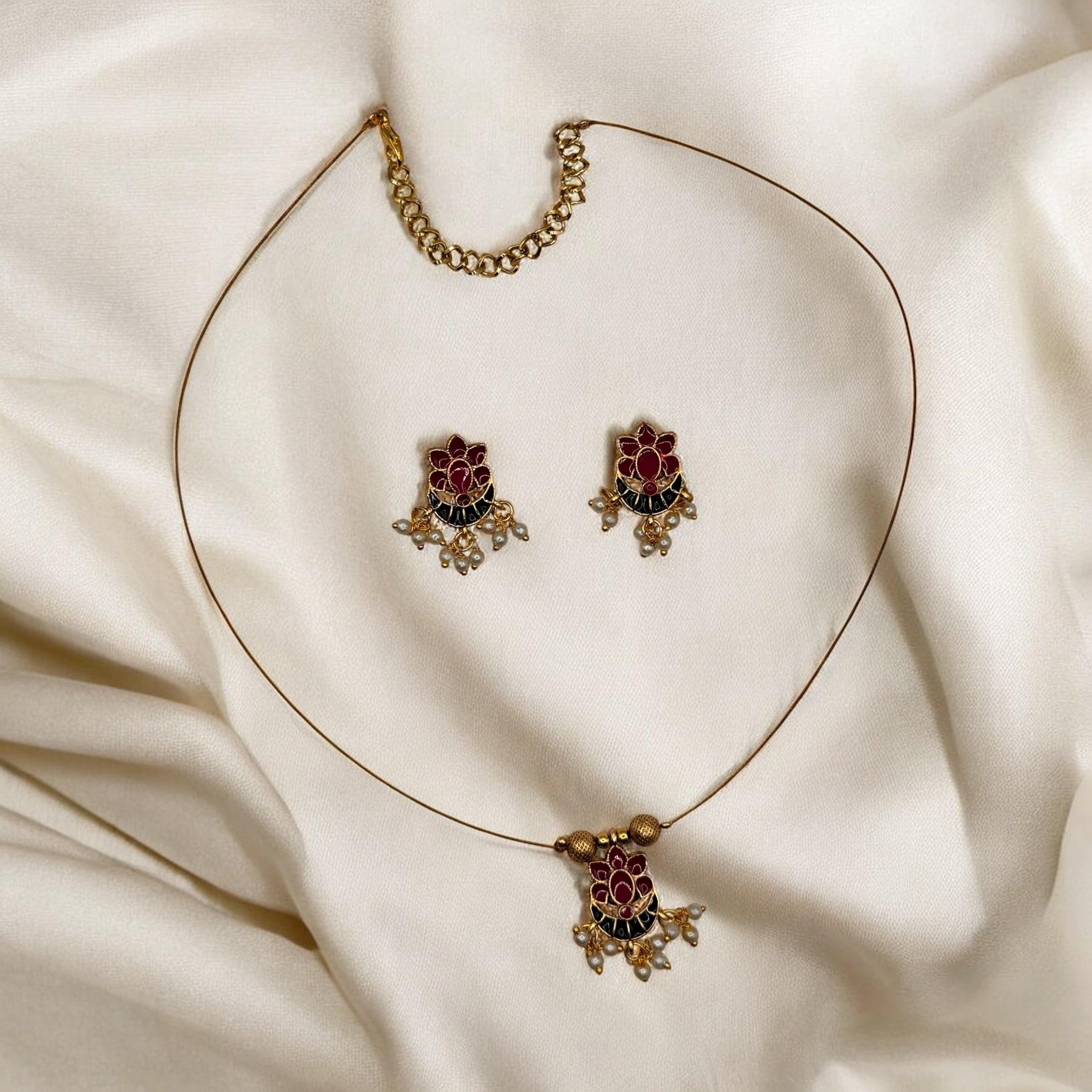 Diya Flower Invisible Necklace