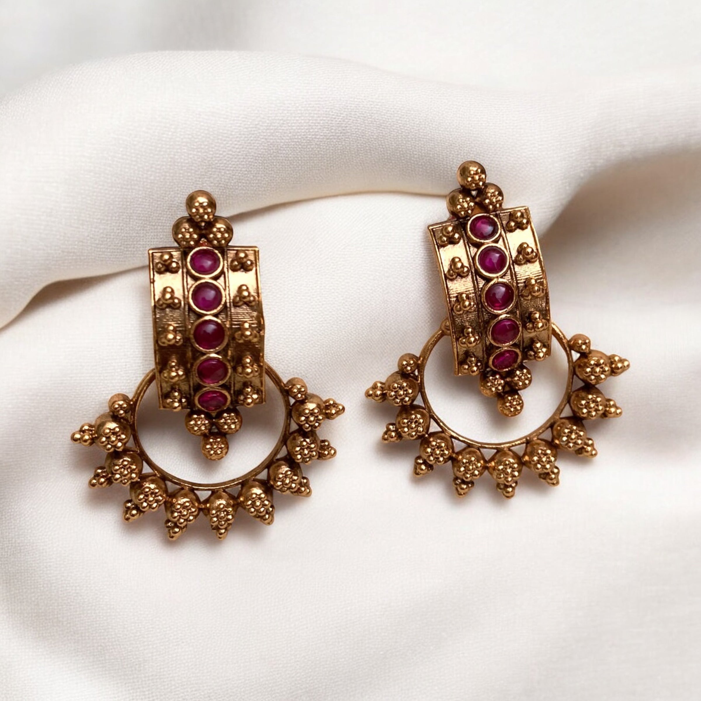 Tara Jhumki