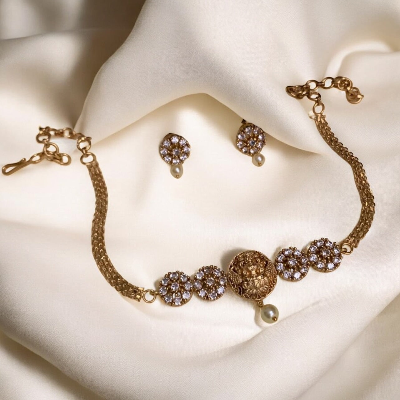 Swarna Laxmi Choker
