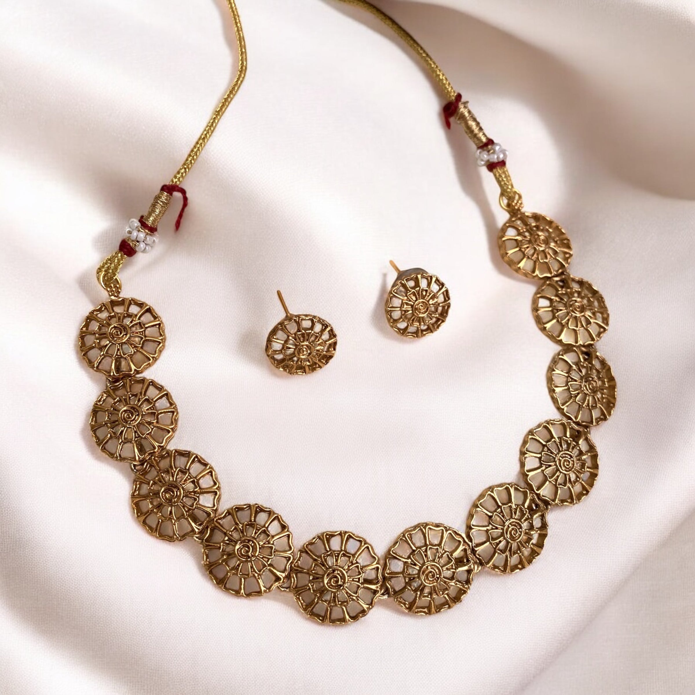Rose Carved Necklace