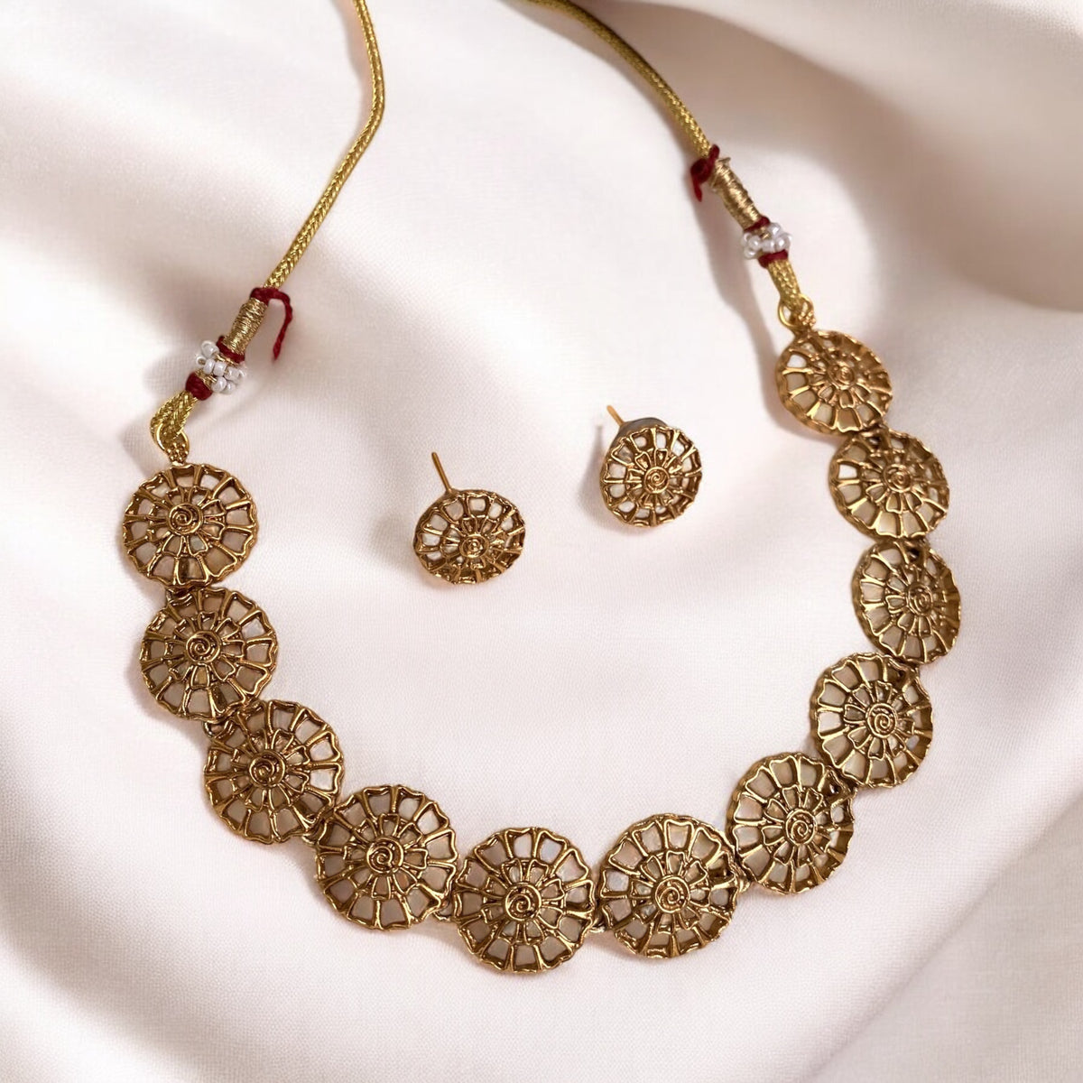 Rose Carved Necklace