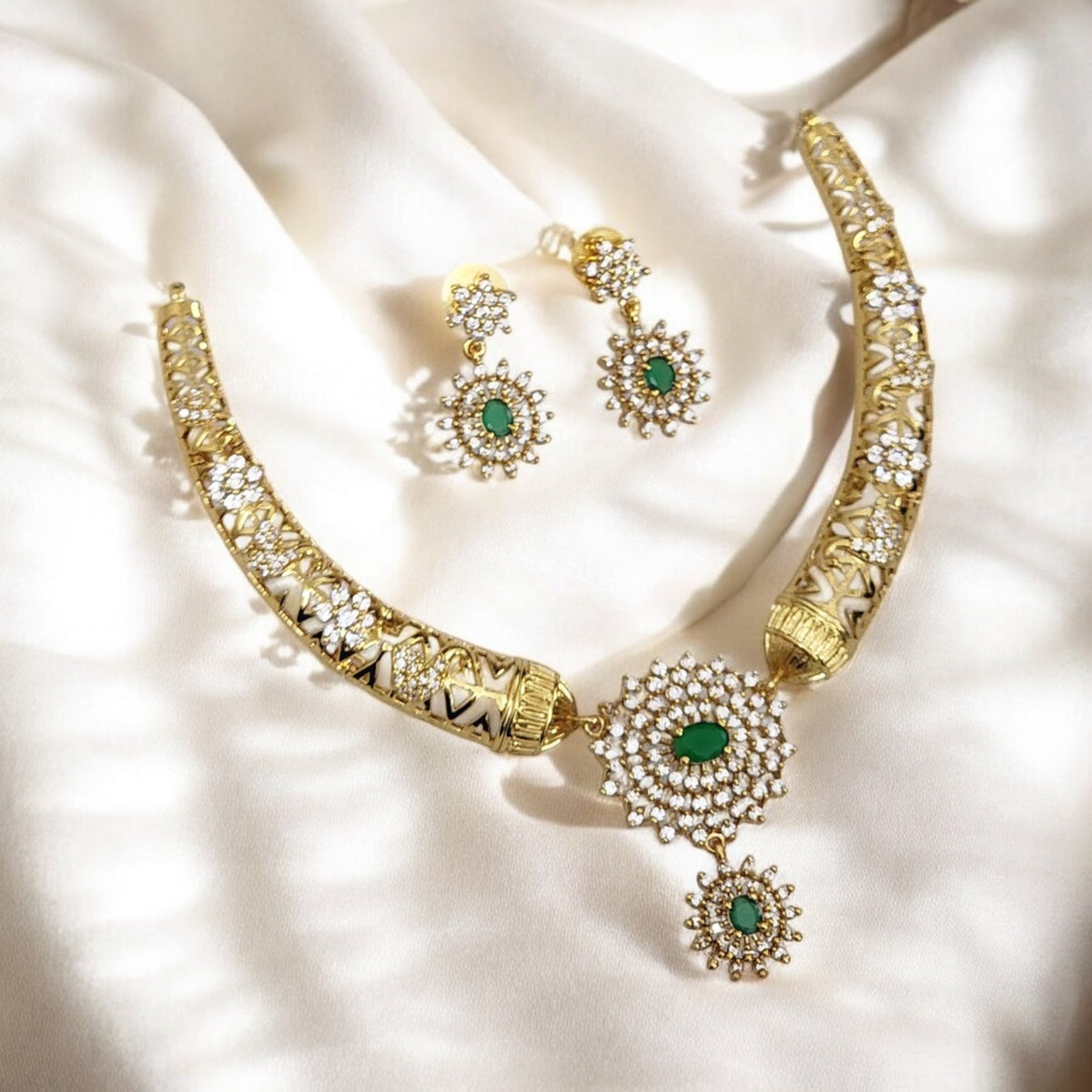 AD Mughal Charm Necklace