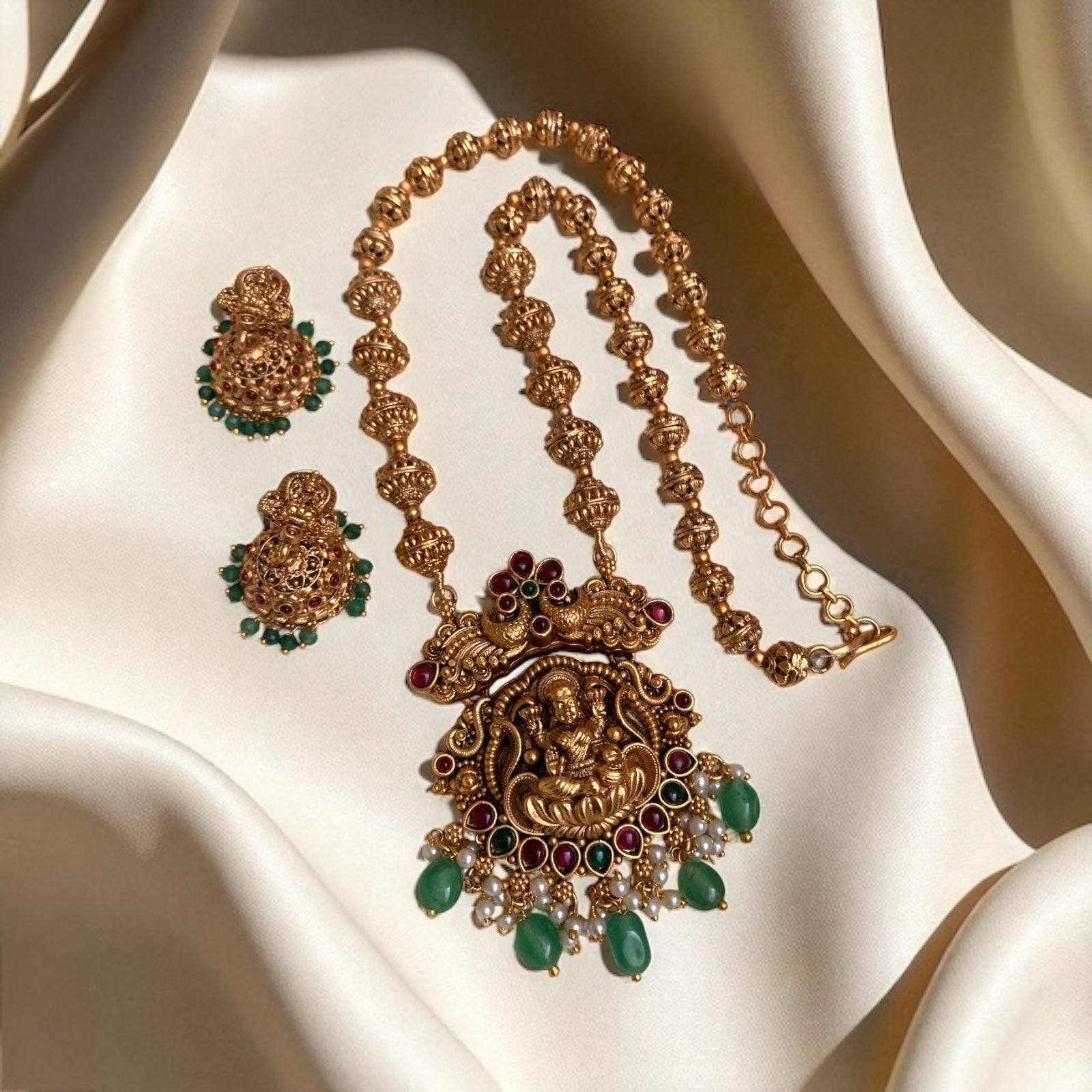 Pushpa Kasa Necklace