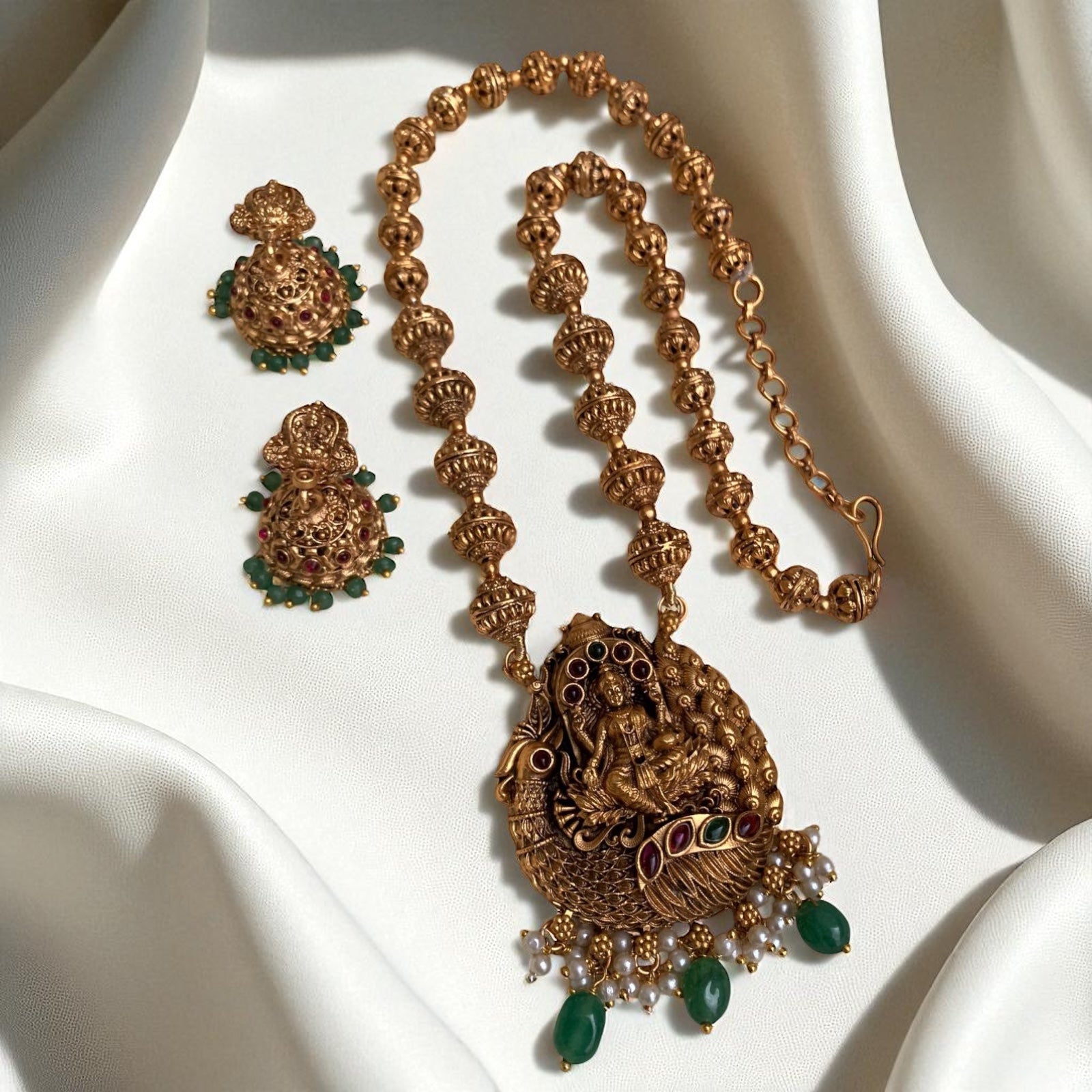 Suvarna Necklace