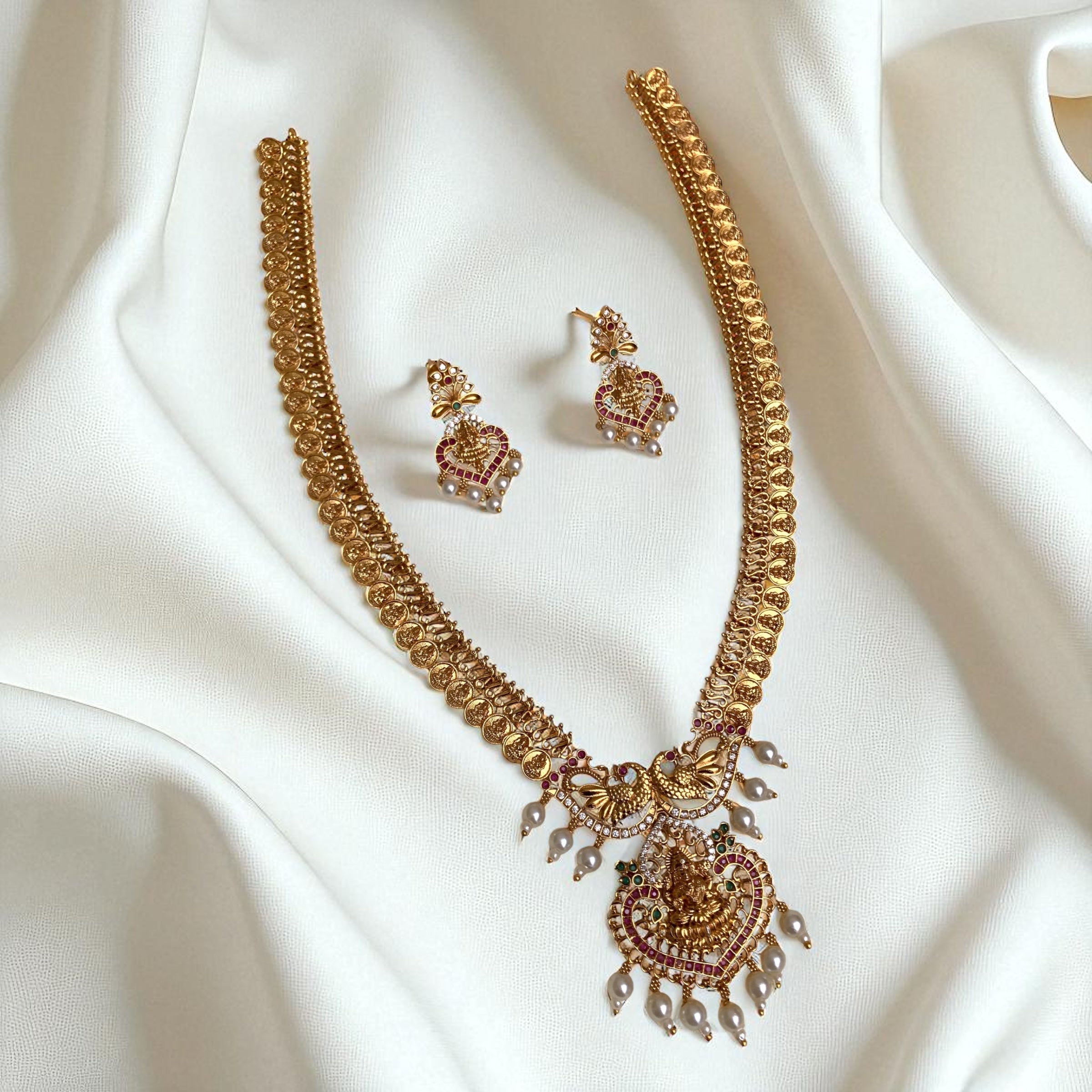 Golden Aura Necklace