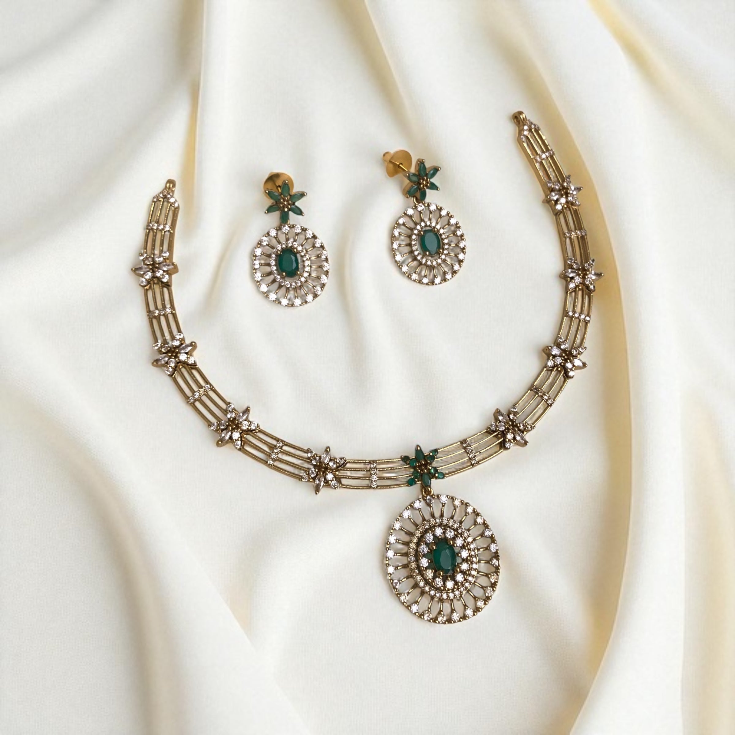 Amaira Shine Necklace