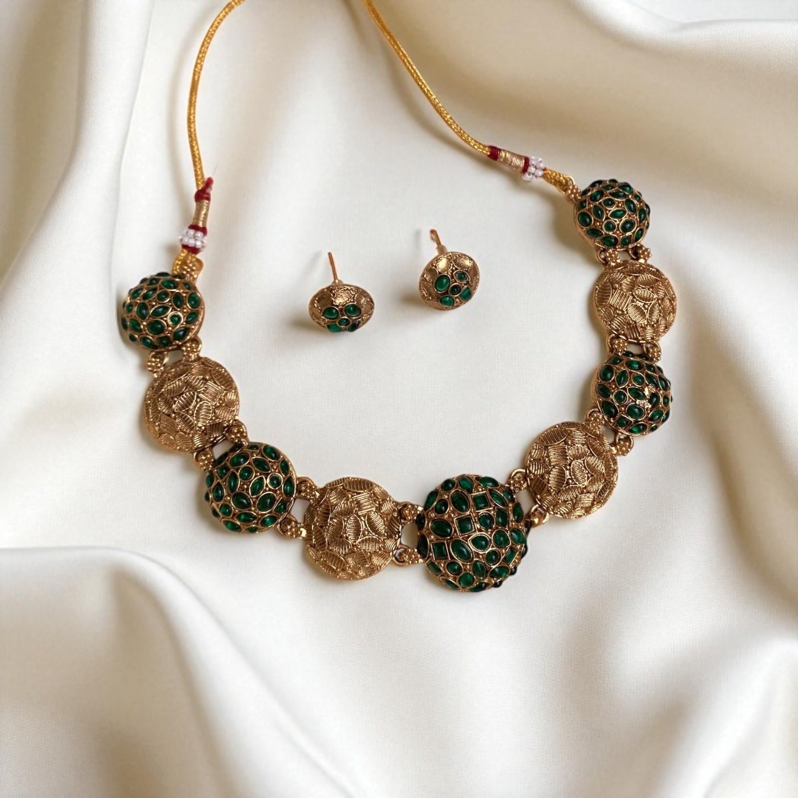Meharka Necklace