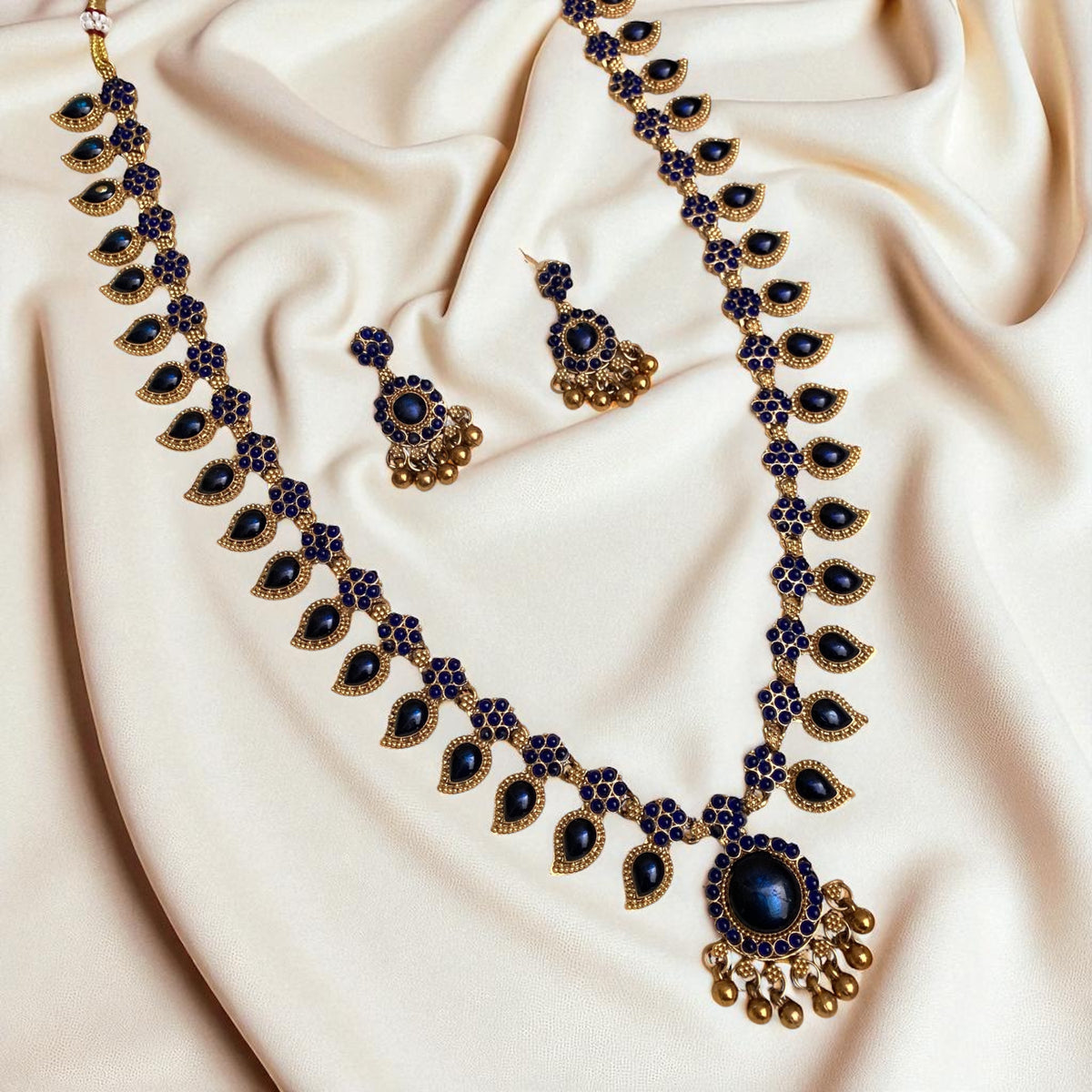 Long Palakka Necklace
