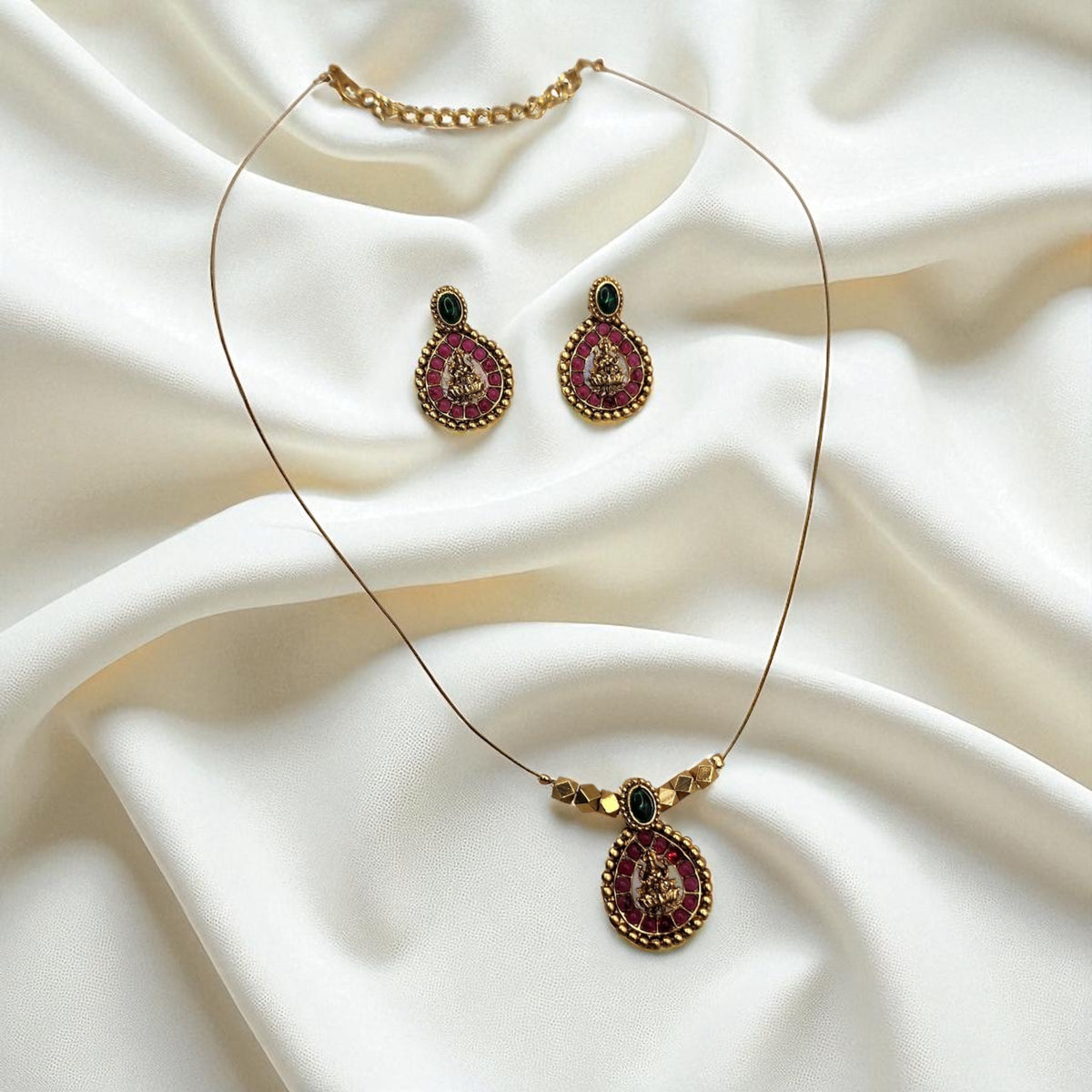 Lakshmi Locket Invisible Necklace