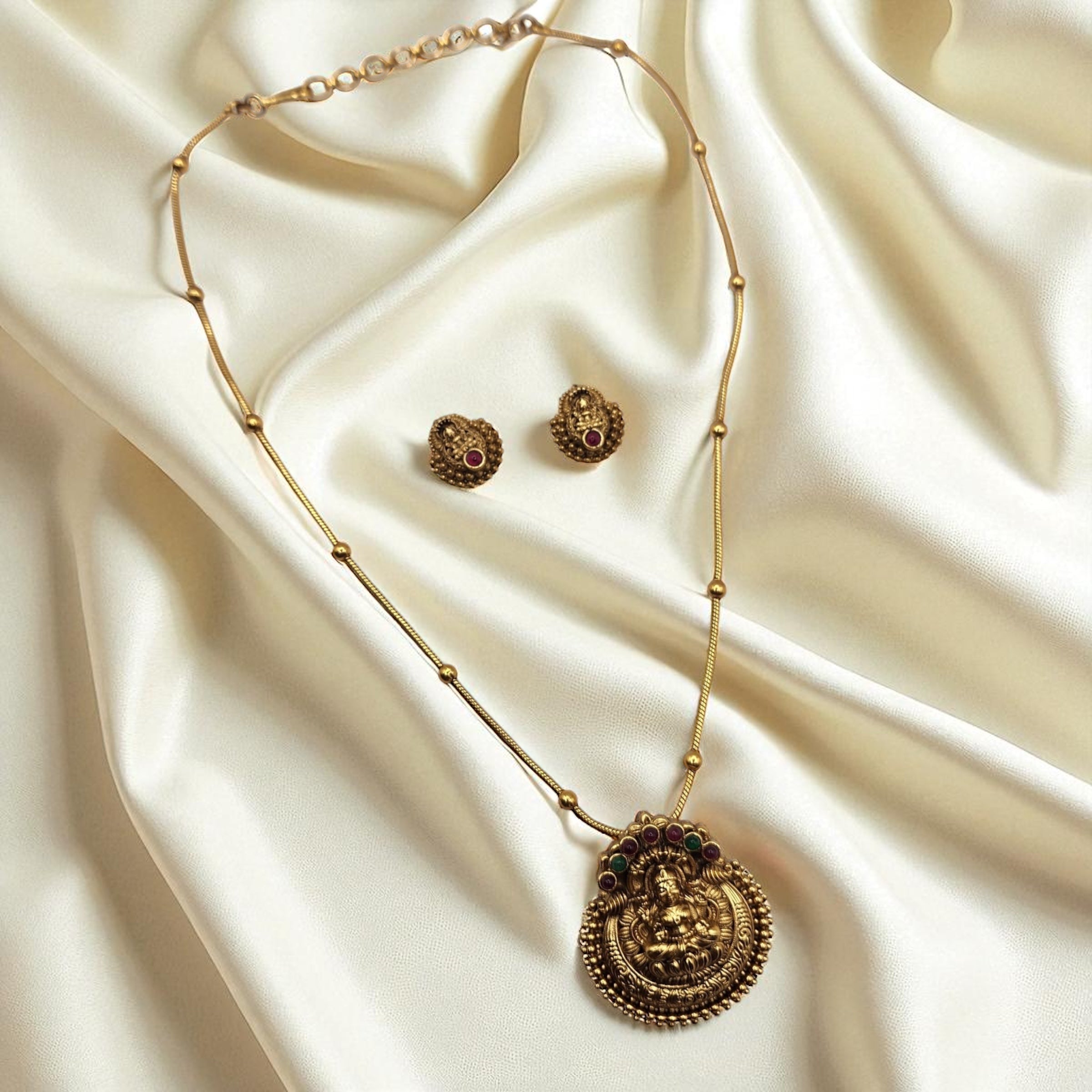 Laxmi Pendant Necklace