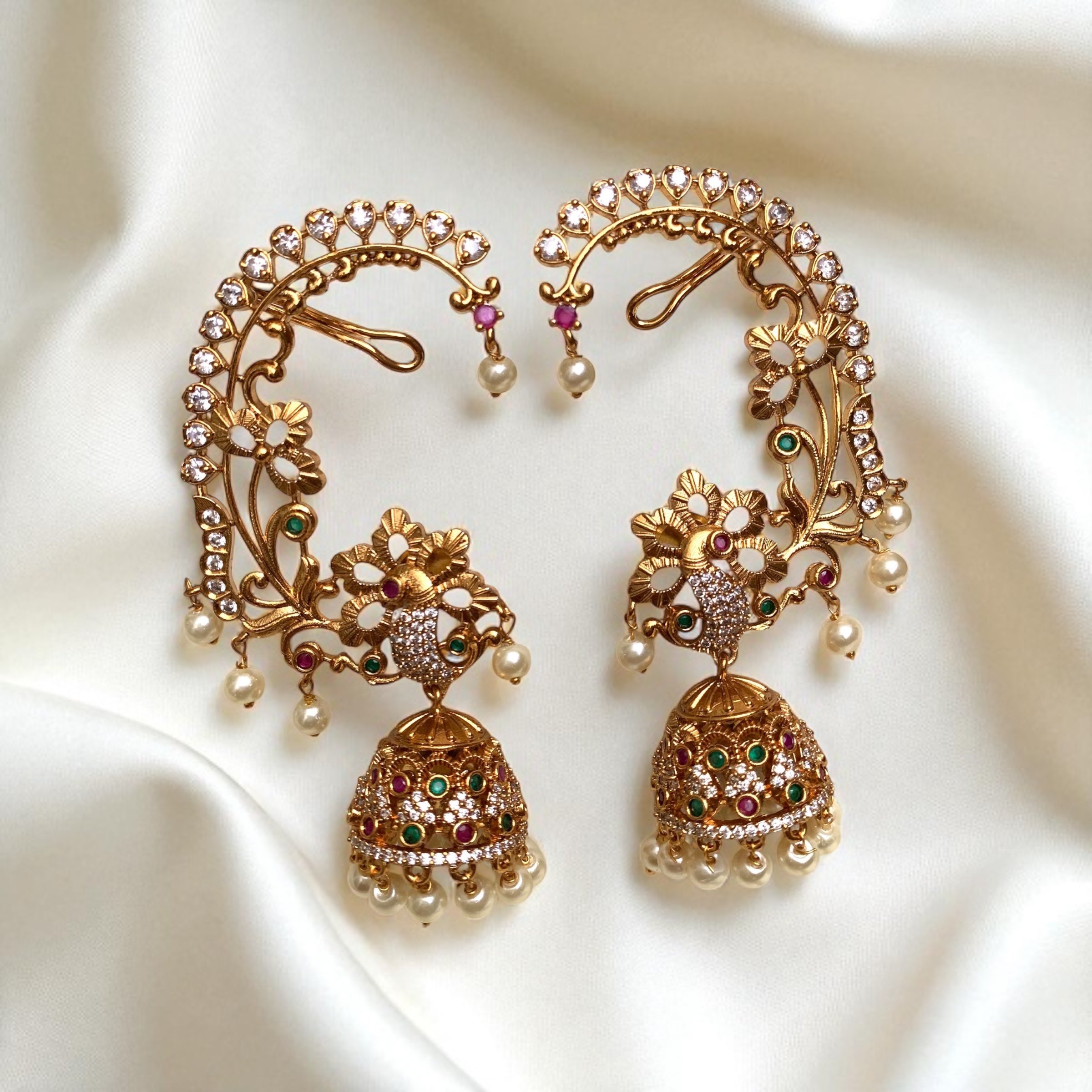 Divya Mayura Jhumka