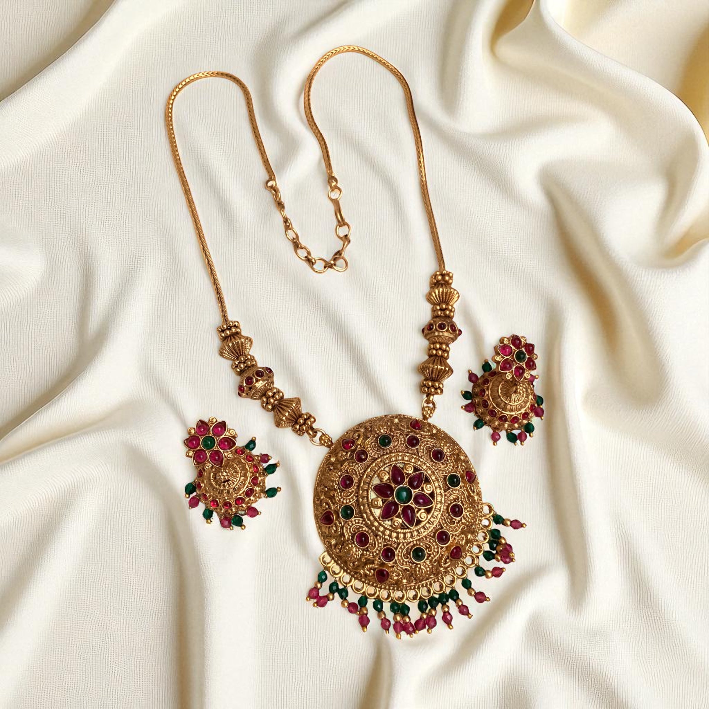 Kumidini Necklace