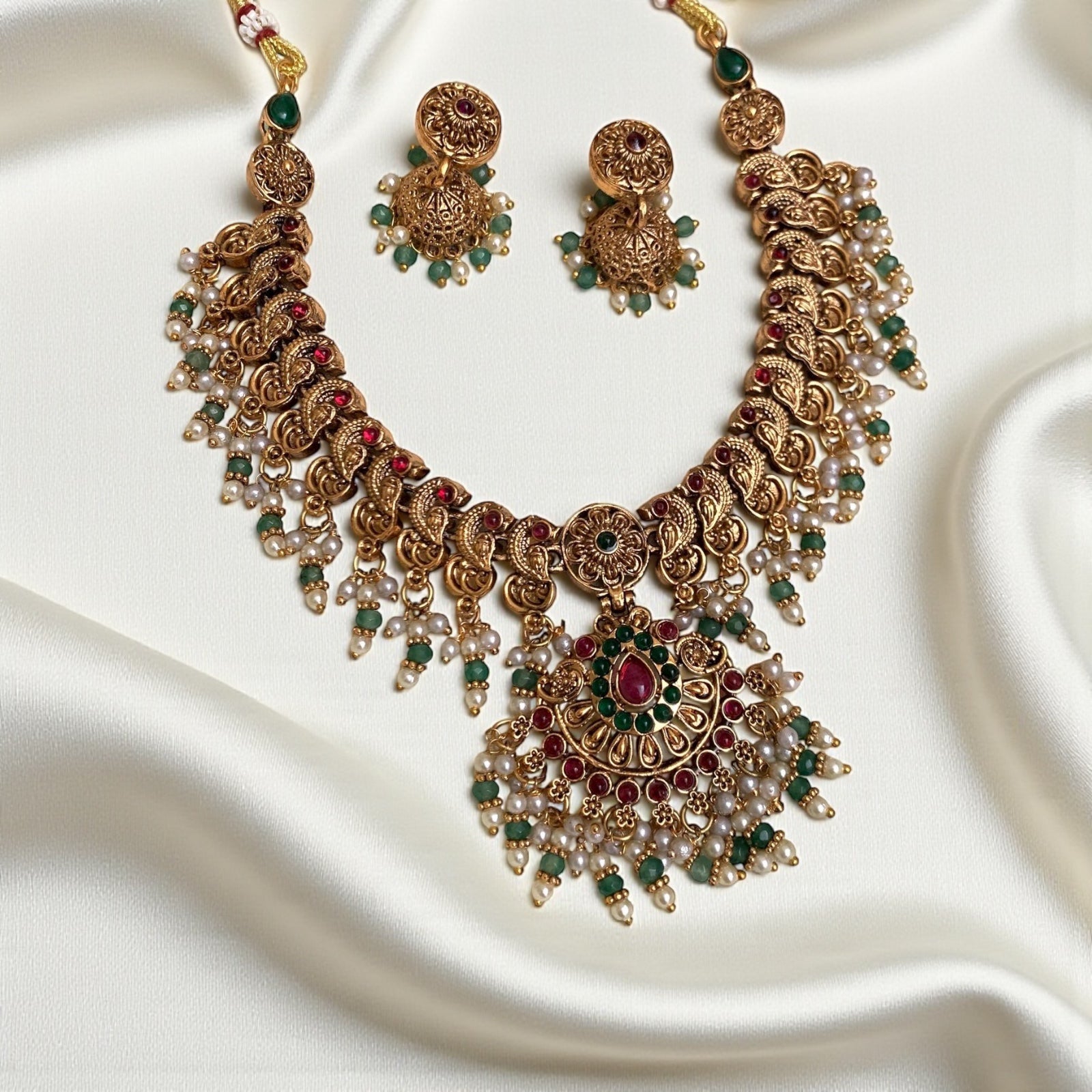 Morvalli Drop Necklace