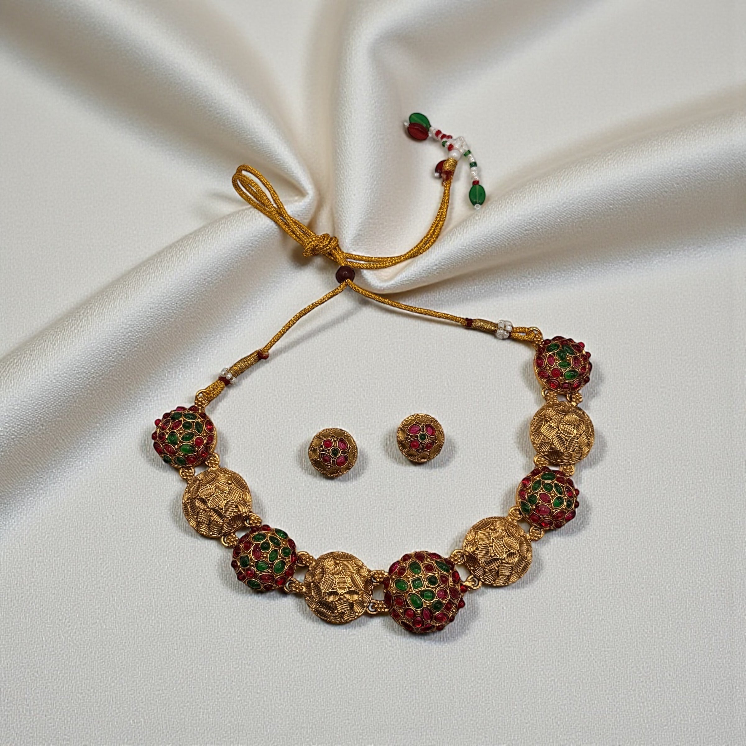 Raya Antique Necklace
