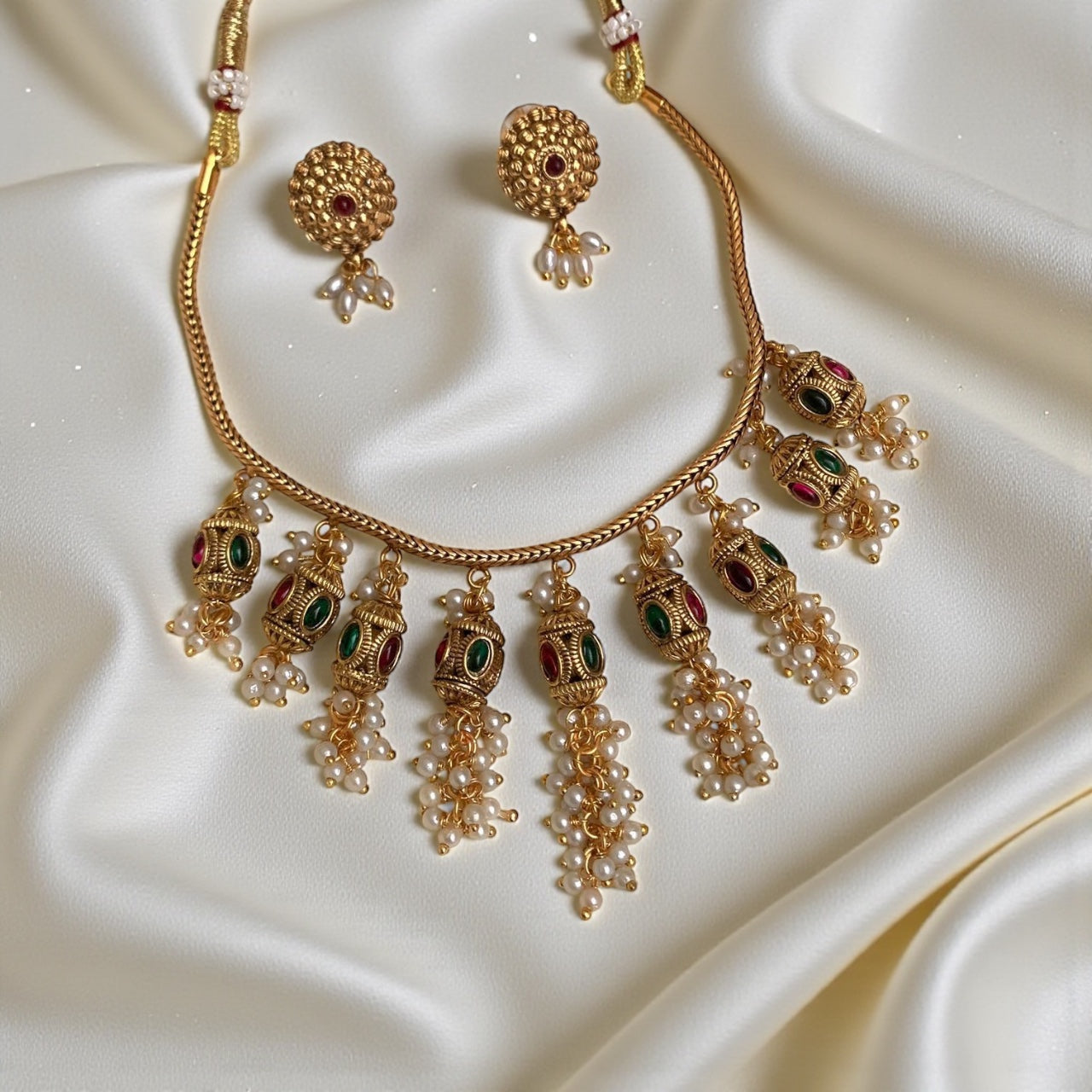 Kusum Pearl Necklace
