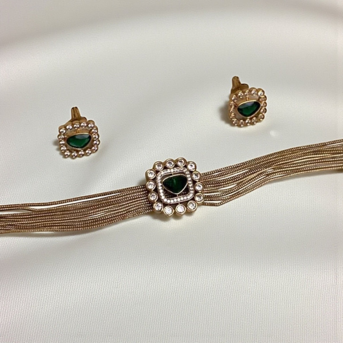 Square Mirage Choker