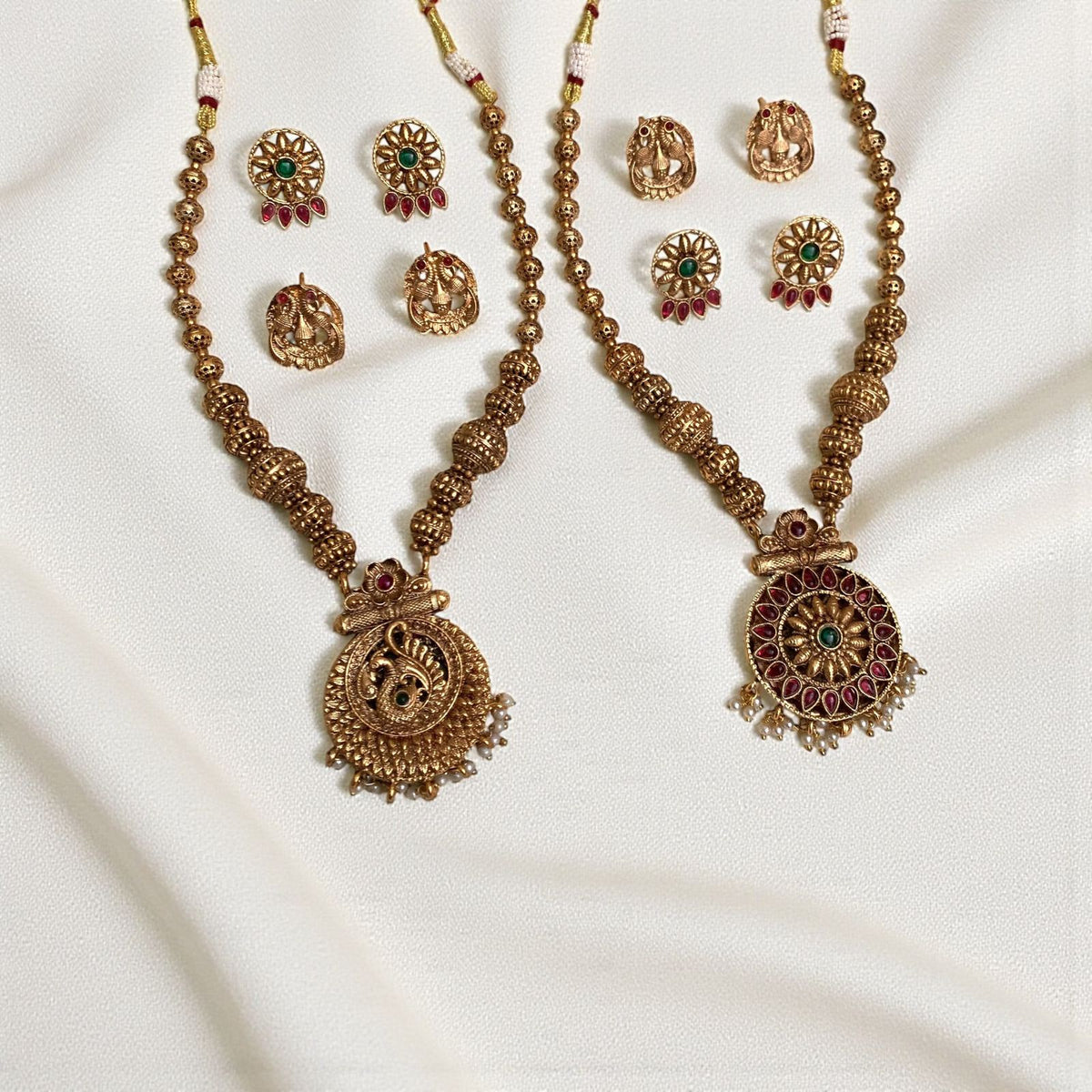 Irreversible Regal Necklace